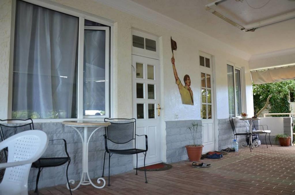 Tj Guest House 마킨자우리 외부 사진